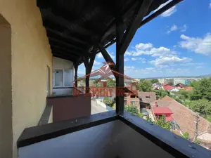 Apartament tip Duplex 3 Camere cu Vedere Panoramică și scara interioara - imagine 19