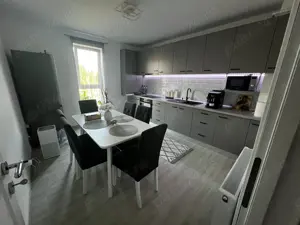 Vând apartament 2 camere ultra modern la cheie!