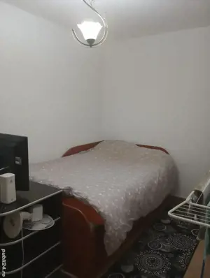 Vand apartament 2 camere - imagine 3