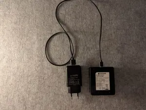 incarcator acumulatori tip AA si AAA cu 4 sloturi kodak micro-usb - imagine 1