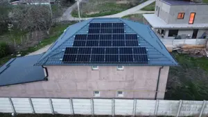 Casă P+1 în Dascălu, Ilfov   construcție 2022, la gri, cu panouri solare, ideală pentru finisare 