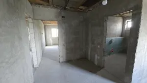 Casă P+1 în Dascălu, Ilfov   construcție 2022, la gri, cu panouri solare, ideală pentru finisare  - imagine 6