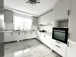 Duplex, 300 mp teren, 94 mp utili, panouri fotovoltaice – Dumbravita