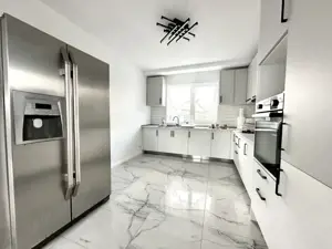 Duplex, 300 mp teren, 94 mp utili, panouri fotovoltaice – Dumbravita