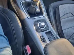 Renault Laguna 3, 1.5 DCI 2011 - imagine 7