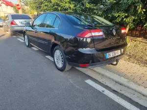 Renault Laguna 3, 1.5 DCI 2011 - imagine 2