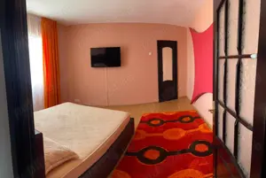 Apartament de vânzare 3 camere Piata Neamț zona 1 mai  - imagine 4