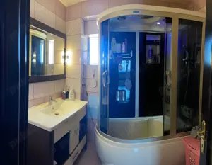 Apartament de vânzare 3 camere Piata Neamț zona 1 mai  - imagine 7