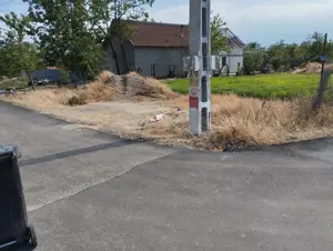 Vând loc de casa in Poroschia - imagine 2 Vând loc de casa in Poroschia - imagine 2