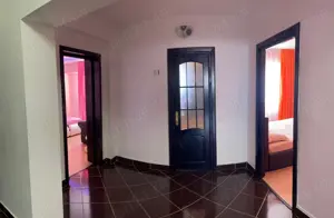 Apartament de vânzare 3 camere Piata Neamț zona 1 mai  - imagine 6