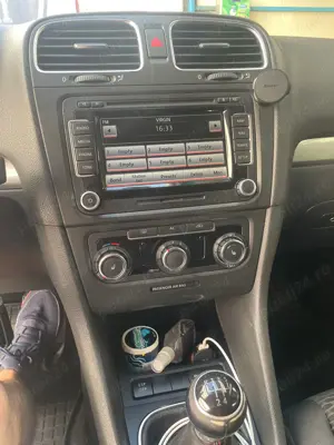 Volkswagen Golf 2.0 TDI  - imagine 9