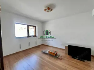 Casa Vladesti/4 camere - imagine 5