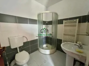 Casa Vladesti/4 camere - imagine 6