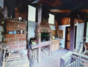 Casa Vladesti/4 camere - imagine 12