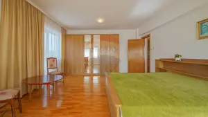 Vila impunatoare, rezidenta cu pretentii, Tractorul, Brasov - imagine 12