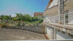 Vila impunatoare, rezidenta cu pretentii, Tractorul, Brasov - imagine 15