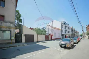 Apartament cu 3 camere de vânzare în zona Ultracentral - imagine 9