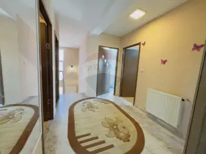 Casă cu 5 camere de vânzare Cartier Orizont 2 Paleu zona Metropolitana - imagine 11