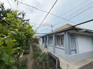 Casă / Vilă cu 6 camere de vânzare - imagine 2 Casă / Vilă cu 6 camere de vânzare - imagine 2