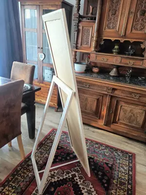 Oglindă cu rama albă si stativ - imagine 2