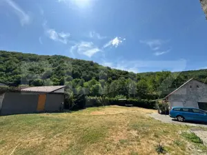 Casa cu 2 camere 53 mp in Lesnic, COMISION 0 PENTRU CUMPARATOR - imagine 6