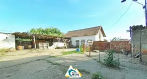 Casă spațioasă cu 4 camere de vânzare   Comuna Aluniș, județul Arad - imagine 12