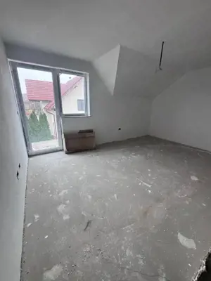 Ansamblu case insiruite , Radauti - imagine 4