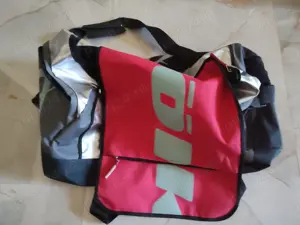 Vând geantă sport nouă  - imagine 2