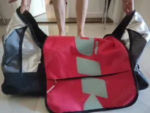 Vând geantă sport nouă  - imagine 4