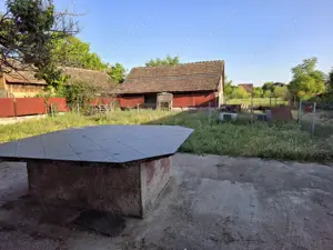 Casă cu teren generos de vânzare în Sânandrei   aproape de Primărie și centrul localității - imagine 5