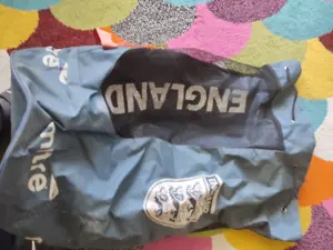 Vând sac de mingi în stare excelentă  - imagine 3