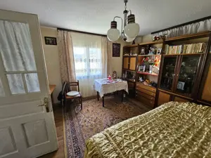 De vanzare Teren intravilan cu casa si anexe in Bucovina Moldova Sulita - imagine 8