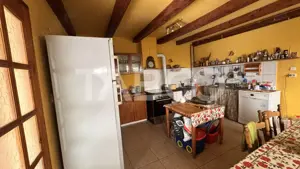 Casa de vanzare 6 camere loc de relaxare garaj teren 669mp Cornatel - imagine 9