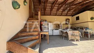 Casa de vanzare 6 camere loc de relaxare garaj teren 669mp Cornatel - imagine 5