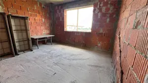 Vila la rosu intr o zona rezidentiala exclusivista Halchiu - imagine 16