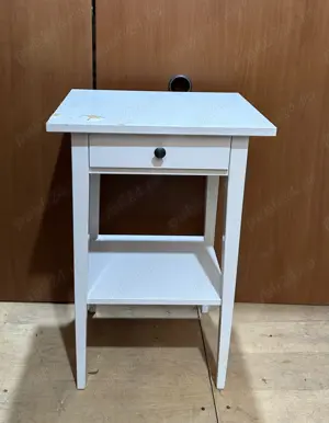 Noptiera alba cu sertar; Comoda; Piedestal