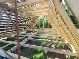 Vând teren 585 mp pe malul lacului Ianova. 30 de euro mp - imagine 6 Vând teren 585 mp pe malul lacului Ianova. 30 de euro mp - imagine 6