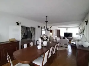  Vilă de lux de vanzare, 15 camere, 550 mp, zona Micro 6, comision 0% - imagine 6