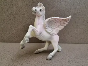 Calul inaripat Pegasus, Cal cu aripi Pegas, figurina Bullyland - imagine 2