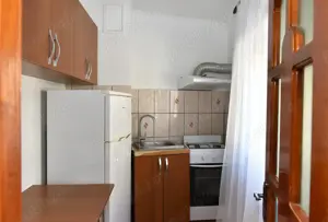 Inchiriez Garsoniera - confort 1 - Str. Crișan  - imagine 2