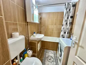 Apartament 2 camere, renovat, balcon inchis – aproape de școli și grădinițe - imagine 4