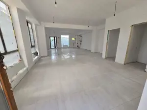 Spatiu comercial Gavana, vizavi de Vitality Spa, 5 locuri de parcare