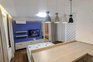 Garsoniera de inchiriat in zona Bartolomeu