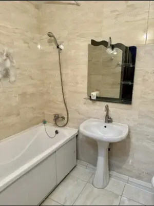 Garsoniera de inchiriat in zona Centrul Civic aproape de AFI - imagine 3