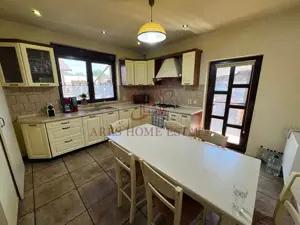 Casă spațioasă, 6 camere, teren 947 mp – Giarmata Vii, comision 0 - imagine 6