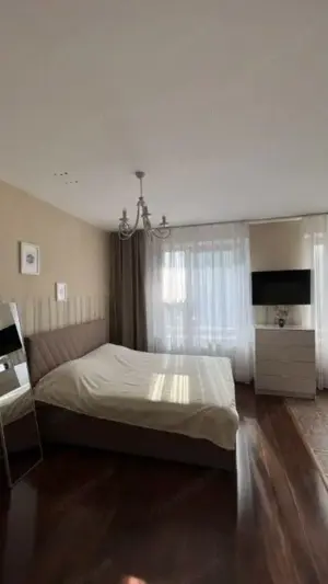 Inchiriere garsoniera in zona Baba Novac