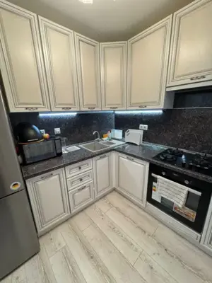 Ofer spre inchiriere garsoniera in zona Dristor - imagine 3