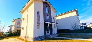 Inchiriere vila 5 camere Otopeni, zona Ferme, Aeroport Henri Coanda