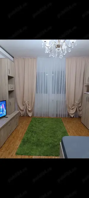 Garsoniera de închiriat în zona Rovine ,Craiova