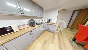 Cladire birouri de vanzare D+P+E+M zona Sub Arini Sibiu - imagine 15